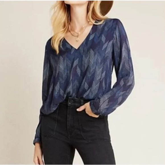NEW Anthropologie | Cloth & Stone Dotted Herringbone V-Neck Pull Over Blouse - Picture 3 of 13